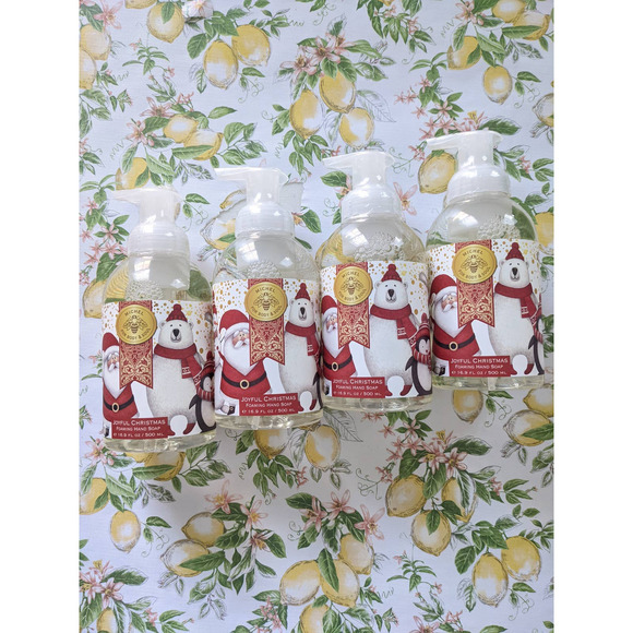 4 Michel Design Works Joyful Christmas foaming hand soap with pump, aloe vera - Picture 1 of 6